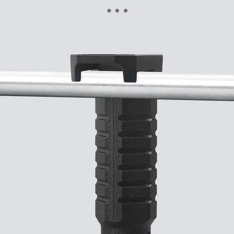 foldable magnetic flashlight